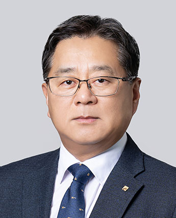 부행장 - 김홍용